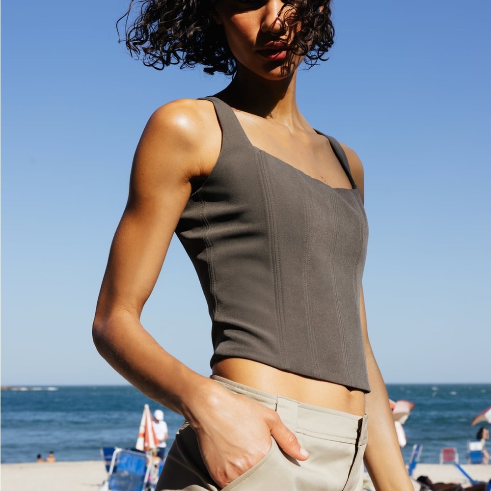 Zara stretchy top size medium